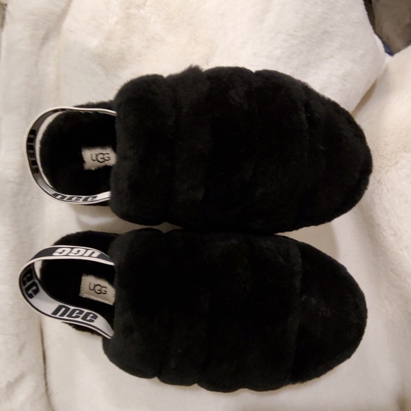 UGG Women's Fluff Yeah Black Slide Slippers - Picture 10 of 16
